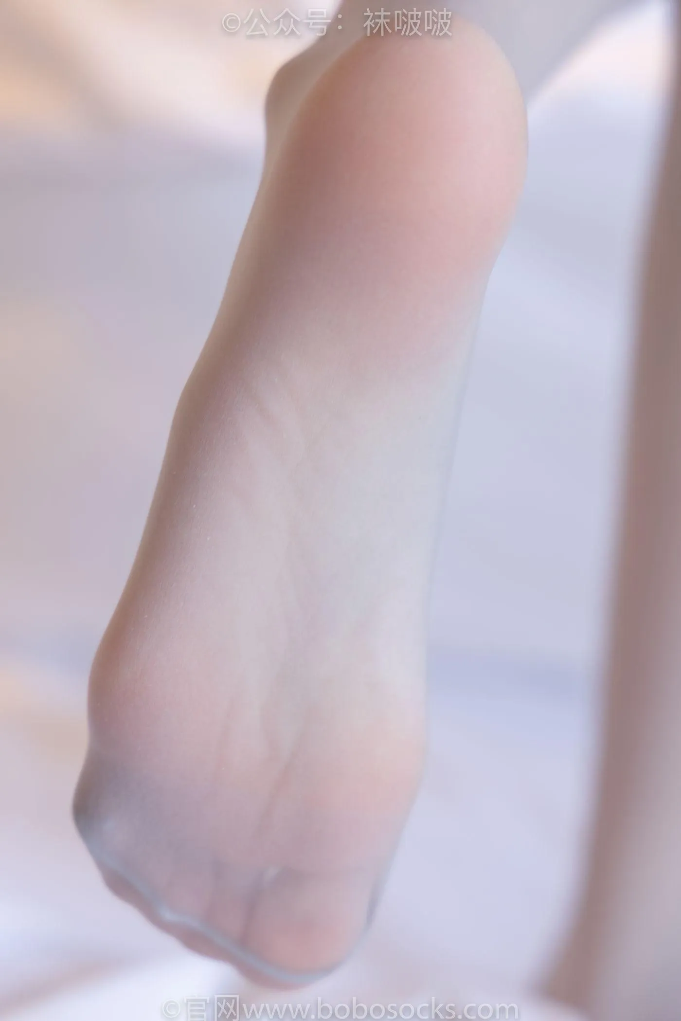 [BoBoSocks袜啵啵]NO.083 稚予-高跟鞋、凉鞋、白丝、裸足涂白色指甲油剧情 [140P]插图6
